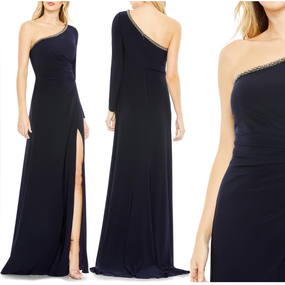 MAC DUGGAL Asymmetric Long Sleeve Gown